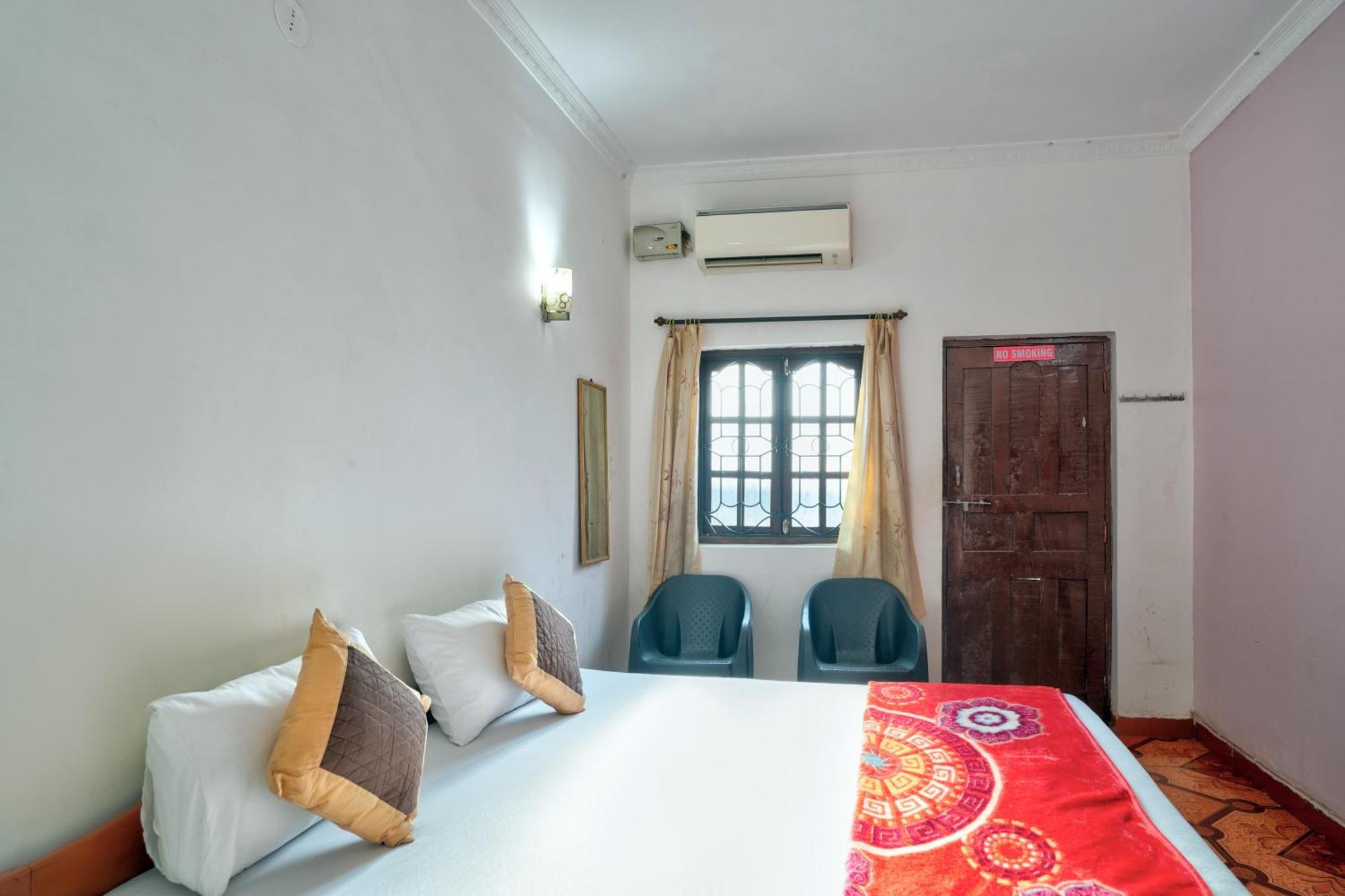 Om Sai Guest House Calangute Exteriér fotografie