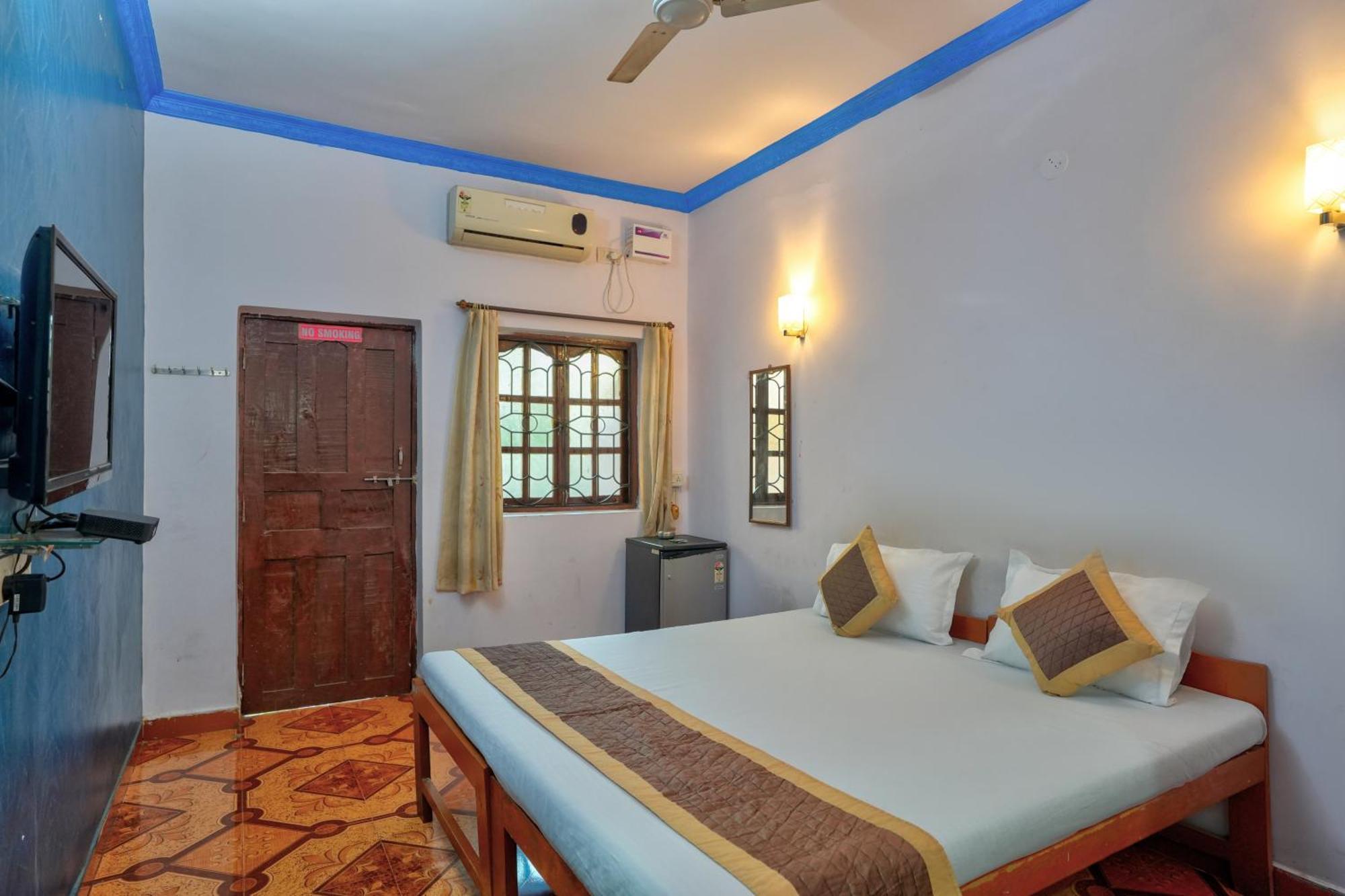 Om Sai Guest House Calangute Exteriér fotografie